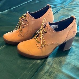 Brand new Timberland chunky heel booties